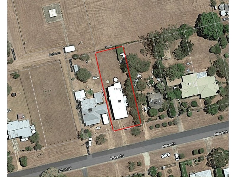 26 Albert Street, Crows Nest QLD 4355