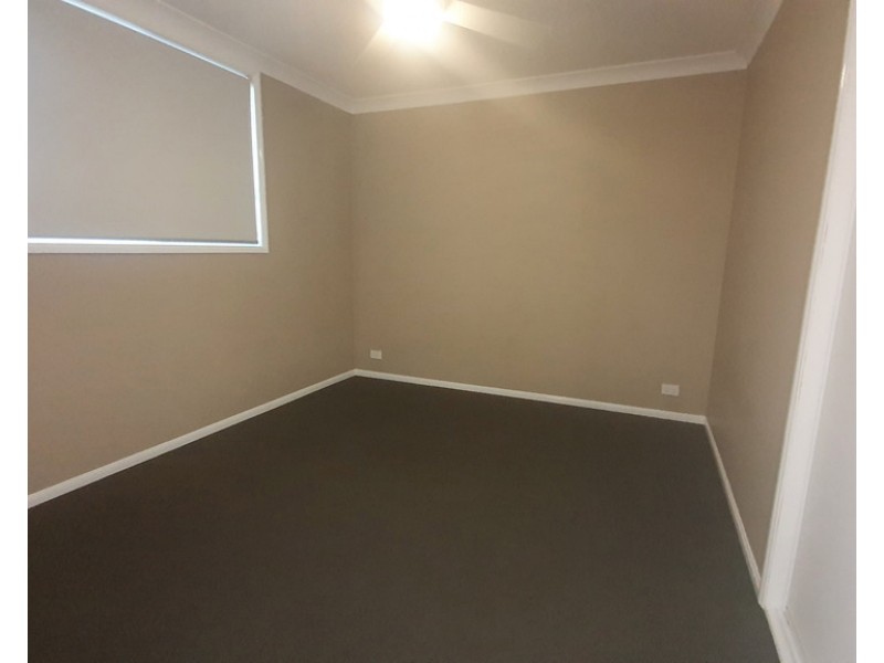 14 James Street, Crows Nest QLD 4355