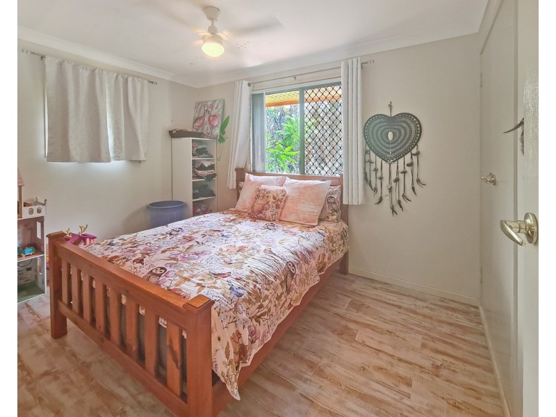 15 Railway Terrace, Crows Nest QLD 4355