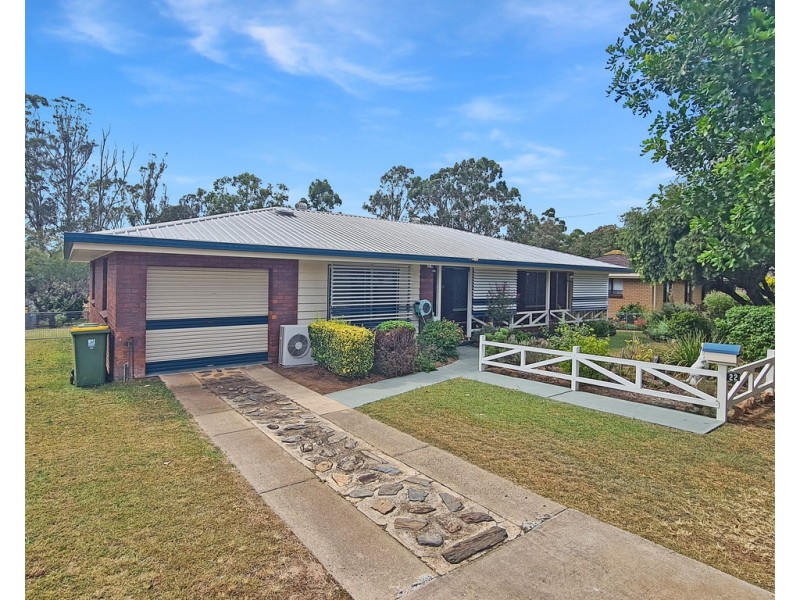 22 Andrews Road, Crows Nest QLD 4355