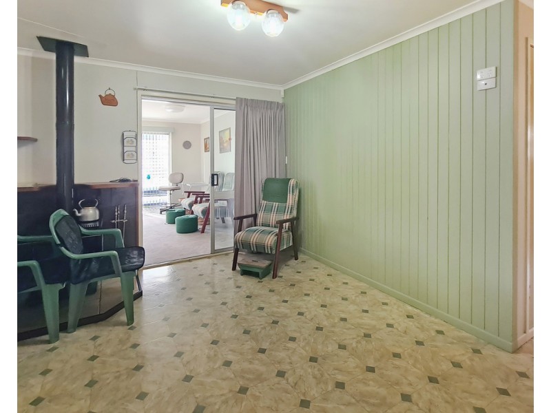 22 Andrews Road, Crows Nest QLD 4355