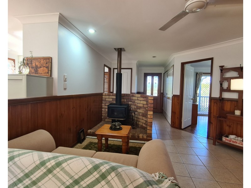 12 Brazier Road, Kleinton QLD 4352