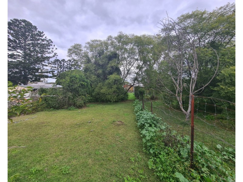 28 Boundary Street, Haden QLD 4353