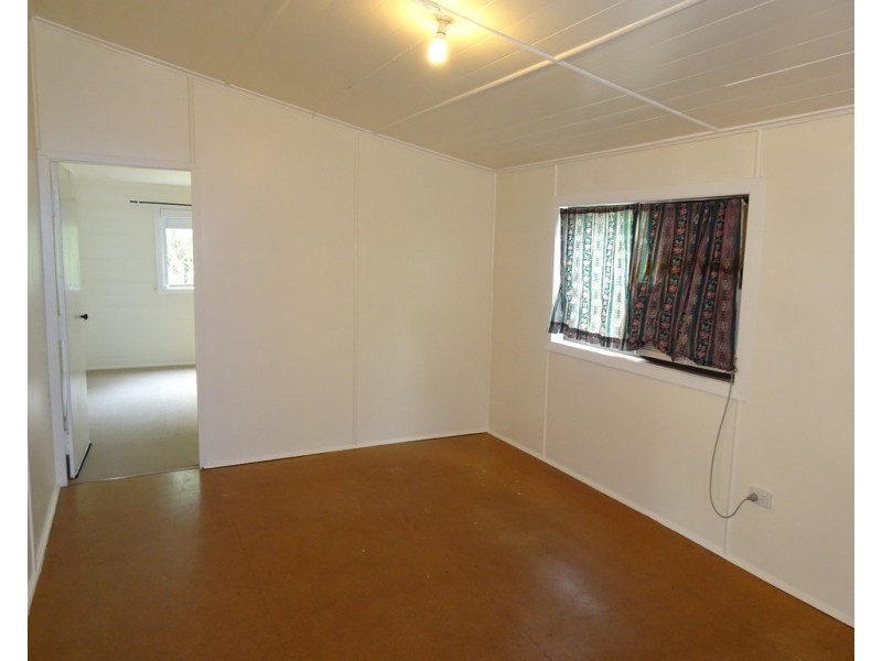 9 Gleeson Street, Crows Nest QLD 4355