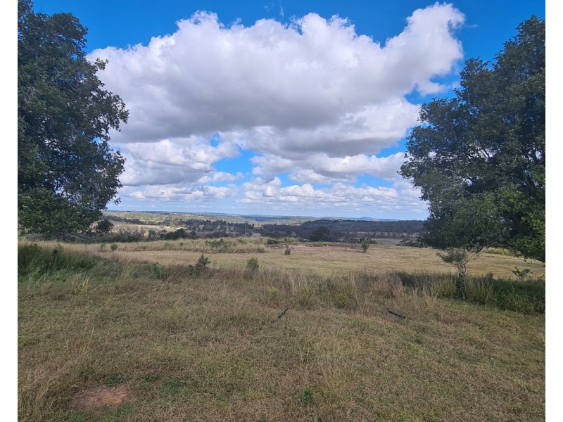 L41 Weelu Road, Bergen QLD 4353