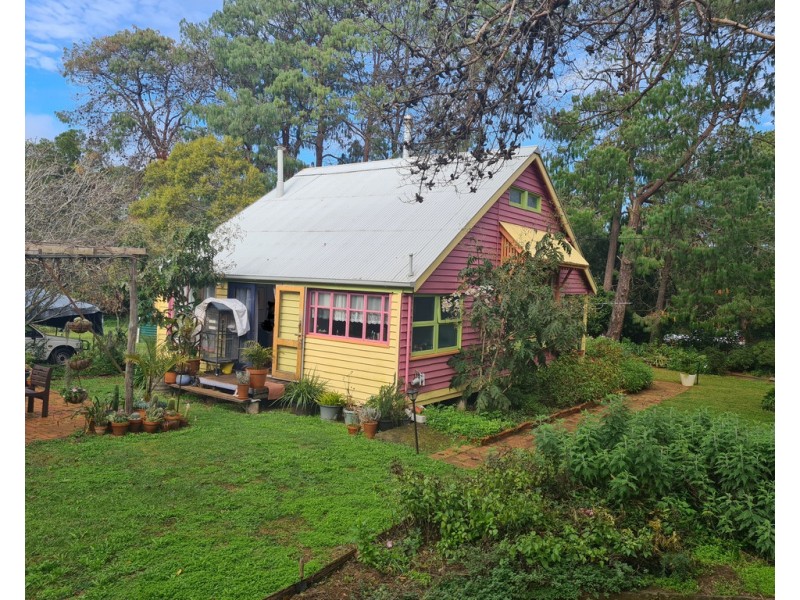 1 Ronald Road, Pechey QLD 4352