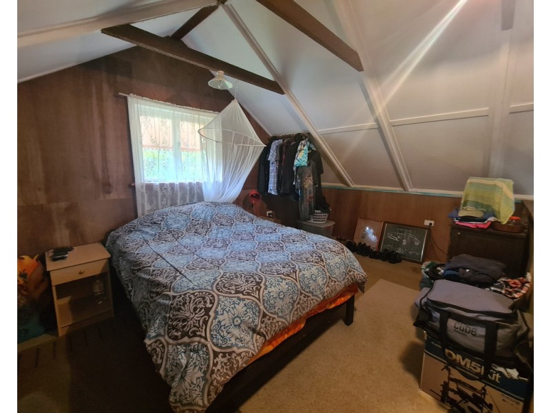 1 Ronald Road, Pechey QLD 4352