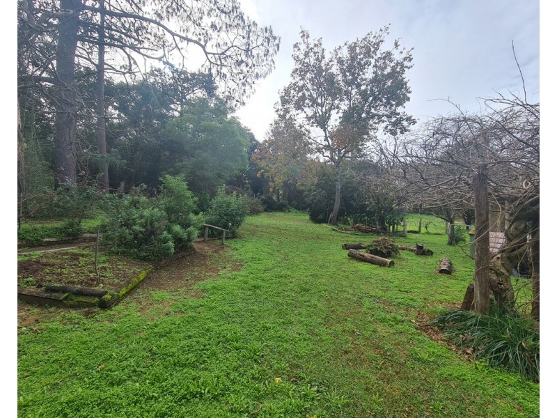 1 Ronald Road, Pechey QLD 4352
