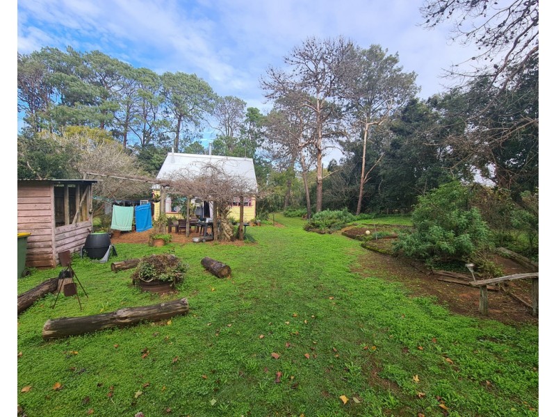1 Ronald Road, Pechey QLD 4352
