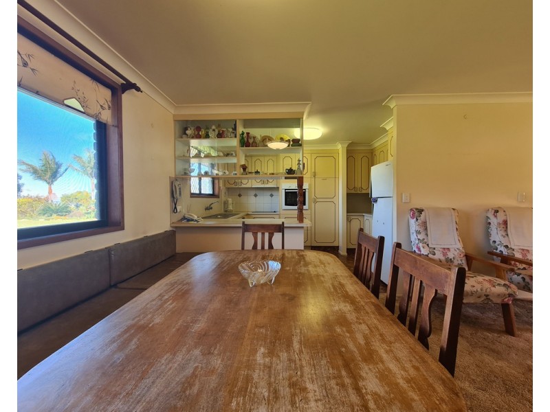 249 Collingwood Road, Hampton QLD 4352