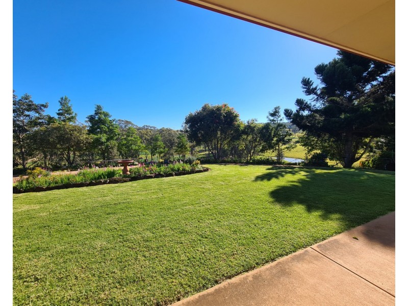 249 Collingwood Road, Hampton QLD 4352