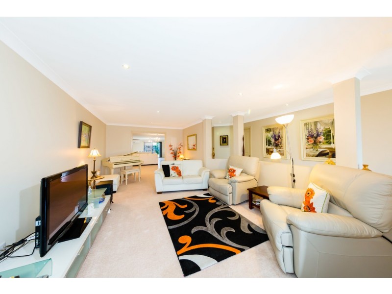 16 Vicky Avenue, Crows Nest QLD 4355