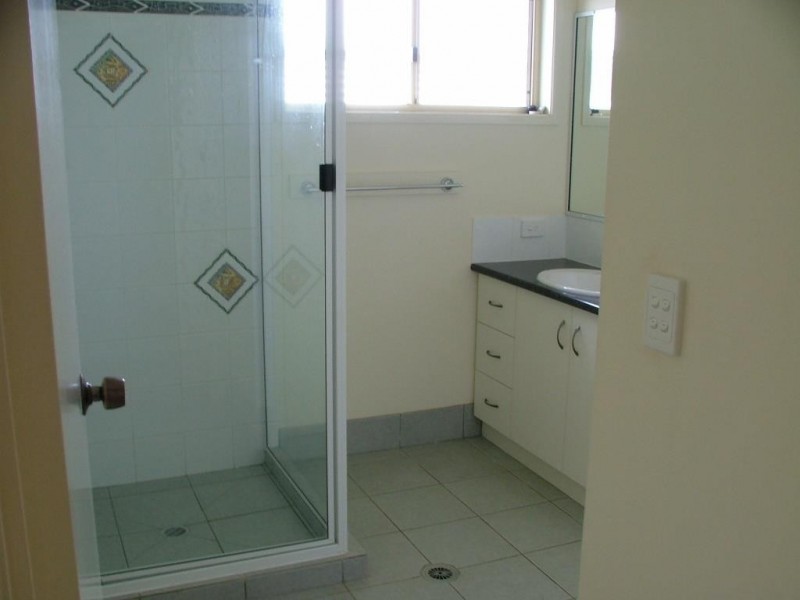 2 Matthew court, Crows Nest QLD 4355