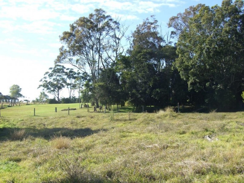209 Pechey Forestry Road, Crows Nest QLD 4355