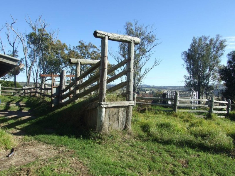 209 Pechey Forestry Road, Crows Nest QLD 4355