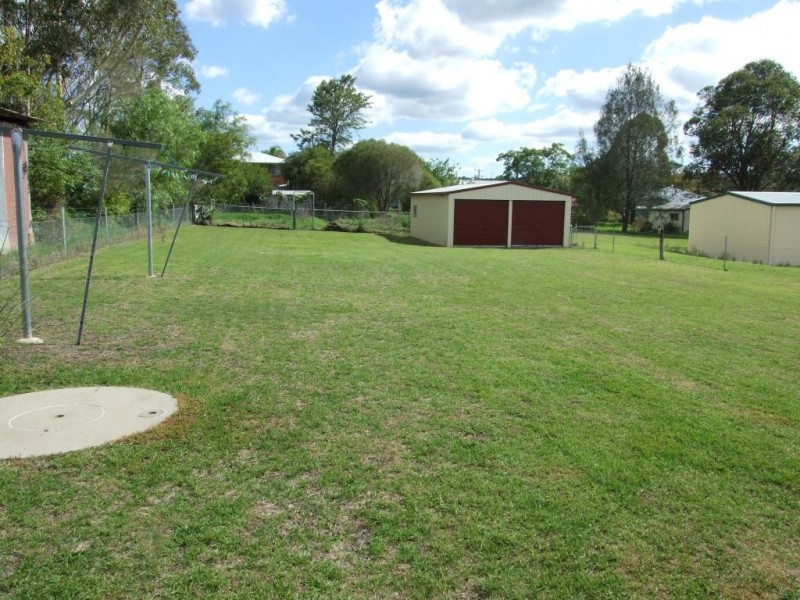 47 South Street, Crows Nest QLD 4355