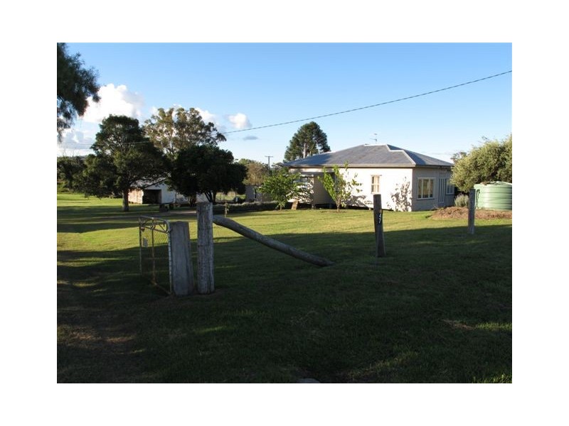 47 Douglas Nutgrove Road, Cooyar QLD 4402
