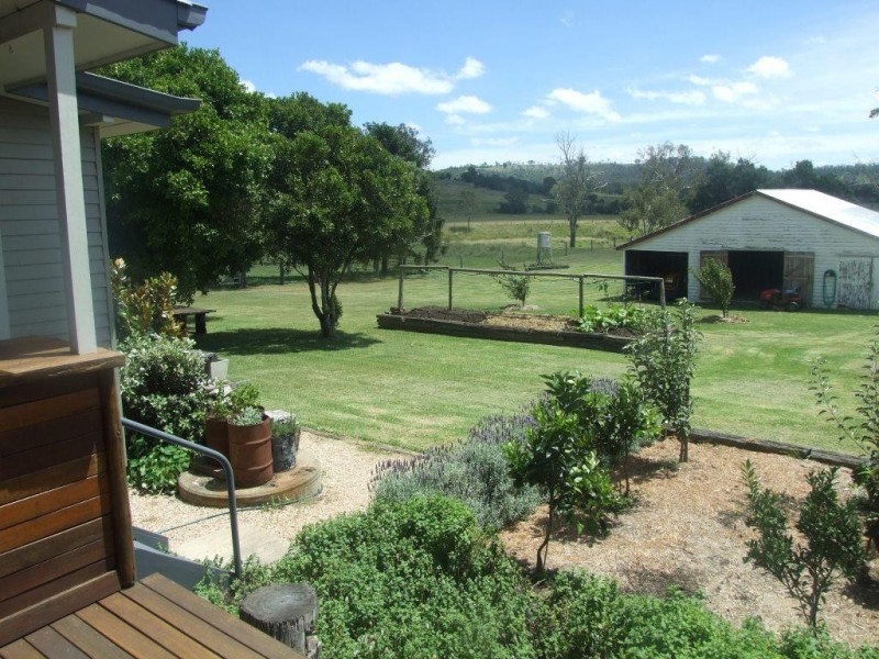 47 Douglas Nutgrove Road, Cooyar QLD 4402