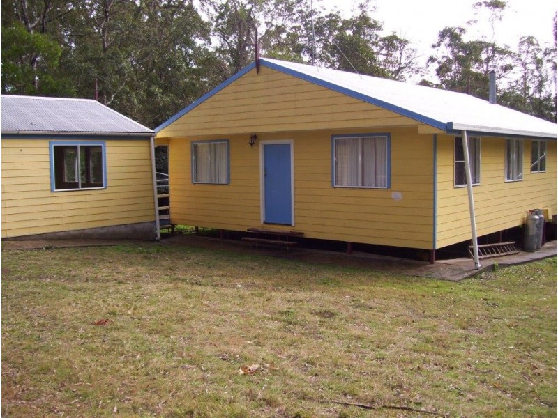 30 McErlean Road, Ravensbourne QLD 4352