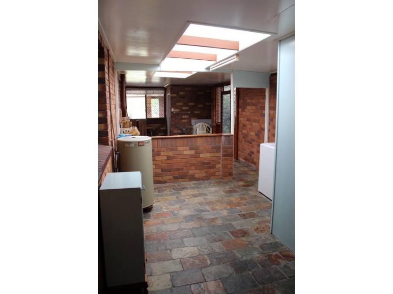 19 James Street, Crows Nest QLD 4355