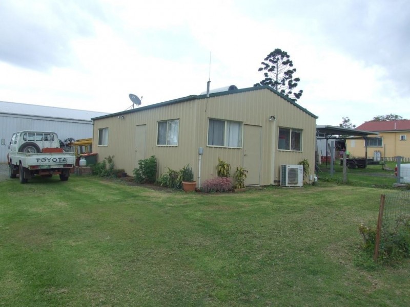 5 Boundary Street, Haden QLD 4353