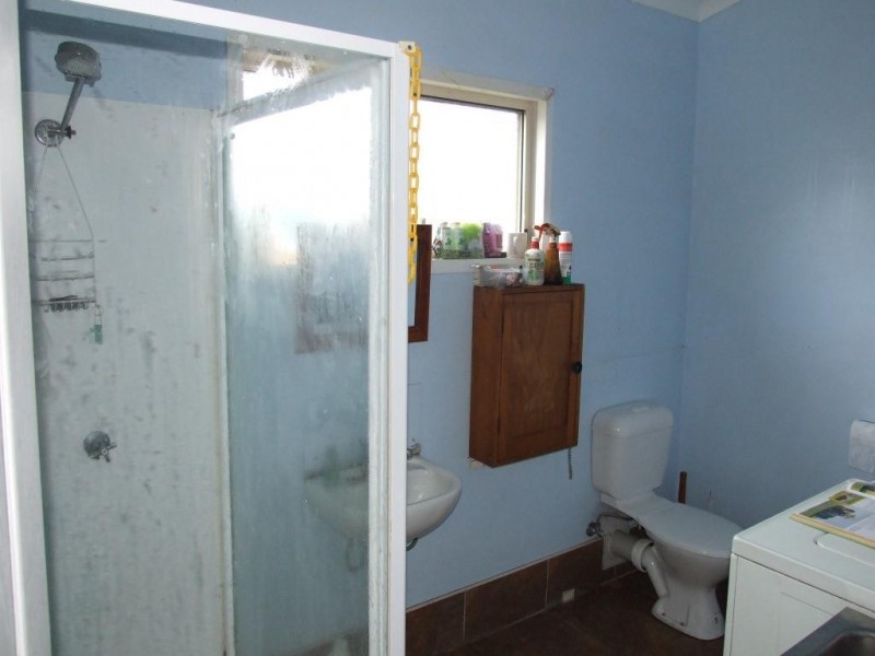 5 Boundary Street, Haden QLD 4353