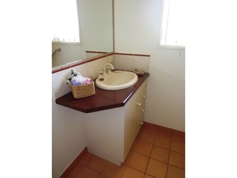 16 Lee Court, Crows Nest QLD 4355