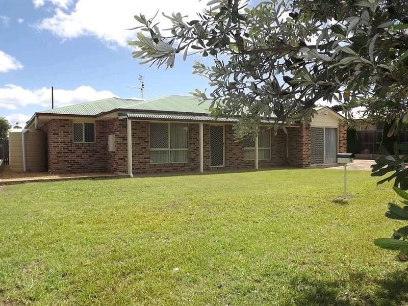 16 Lee Court, Crows Nest QLD 4355