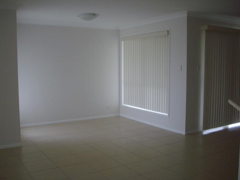 14 Samuel Avenue, Crows Nest QLD 4355