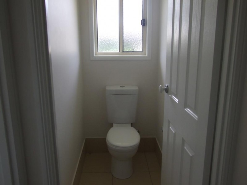 14 Samuel Avenue, Crows Nest QLD 4355