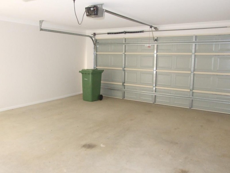 14 Samuel Avenue, Crows Nest QLD 4355