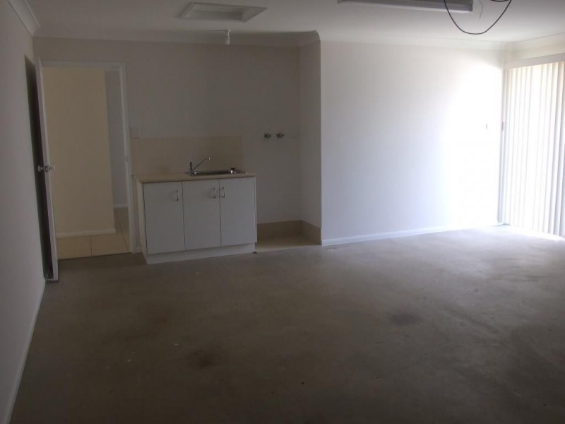 14 Samuel Avenue, Crows Nest QLD 4355