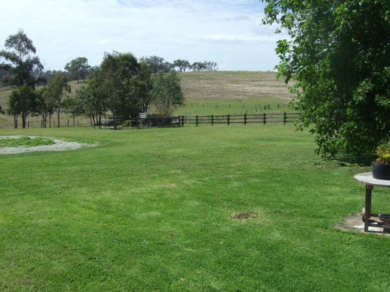 2077 Pierce Creek Road, Crows Nest QLD 4355