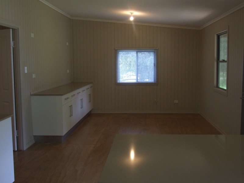 3861 Esk Hampton Road, Ravensbourne QLD 4352