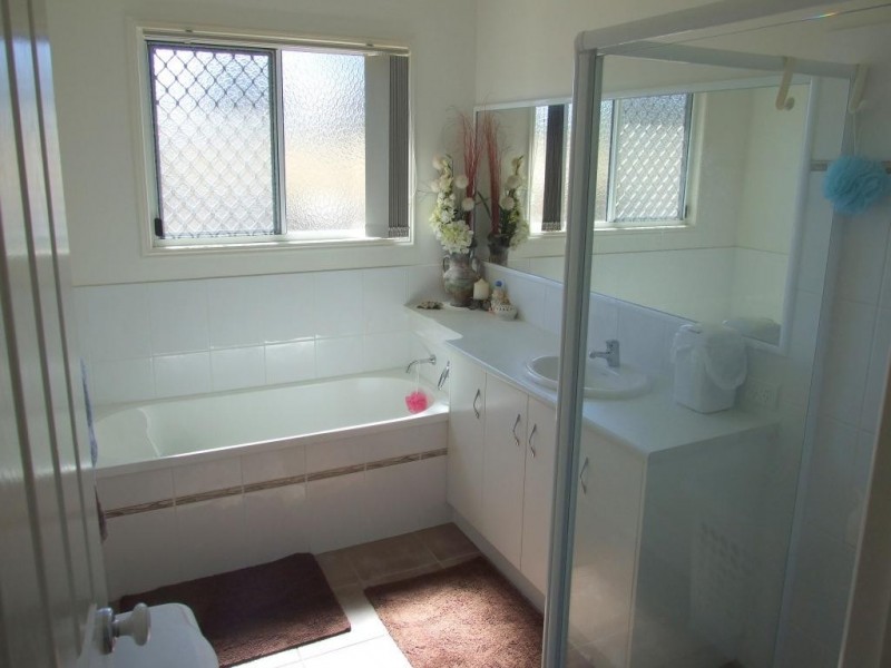 28 Eastside Road, Crows Nest QLD 4355