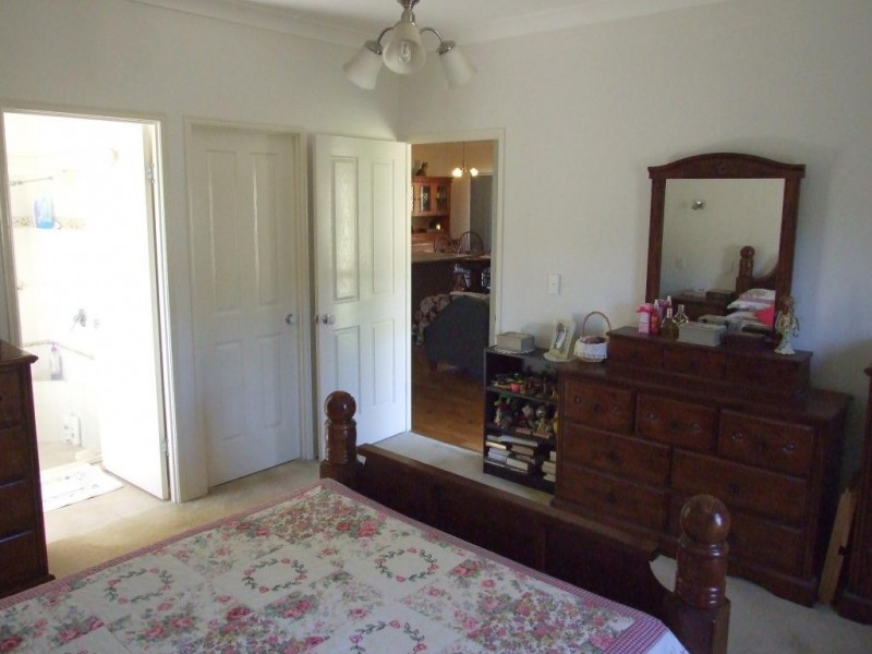 28 Eastside Road, Crows Nest QLD 4355