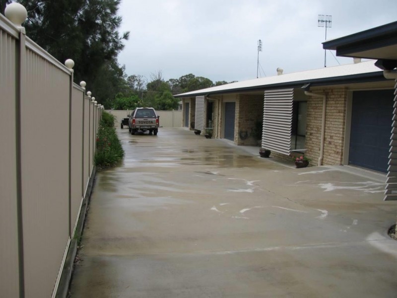 Unit 2/3 James Street, Crows Nest QLD 4355