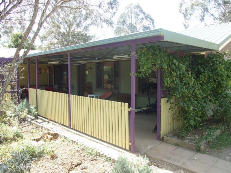 2 Eastside Road, Crows Nest QLD 4355