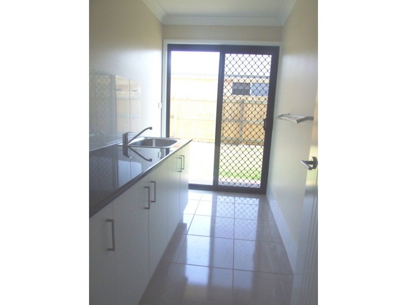 41 Naomi Drive, Crows Nest QLD 4355