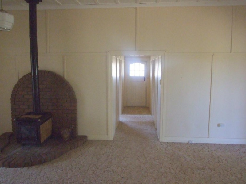 2024 Oakey-Cooyar road, Highland Plains QLD 4401