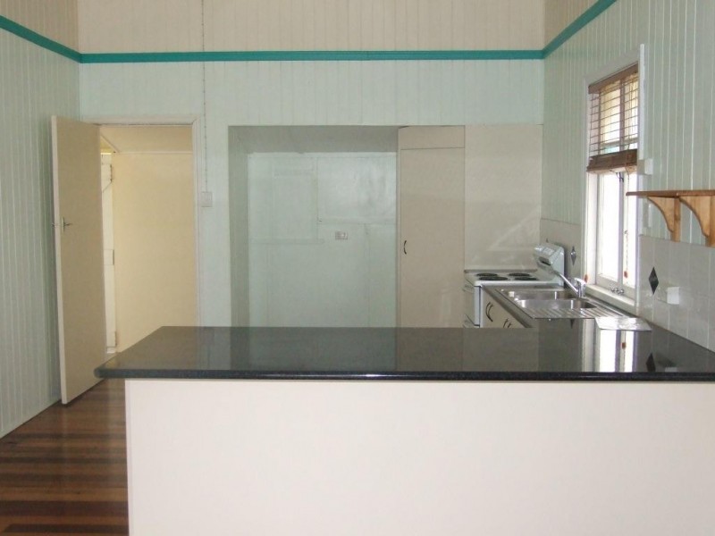 23 Park Road, Crows Nest QLD 4355
