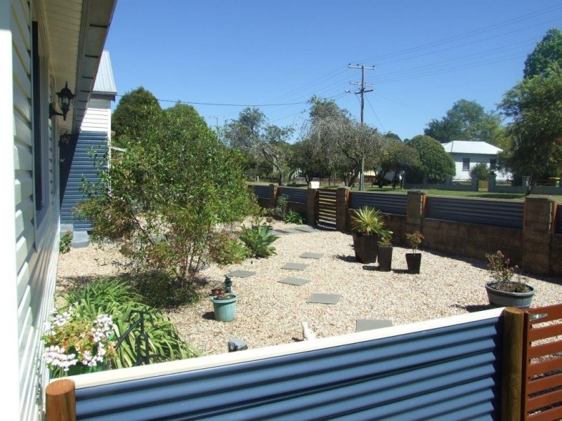 7 Nolan Street, Crows Nest QLD 4355
