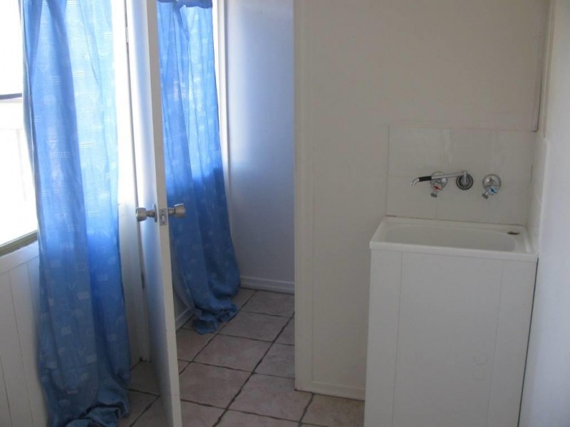 2 Peters Street, Goombungee QLD 4354