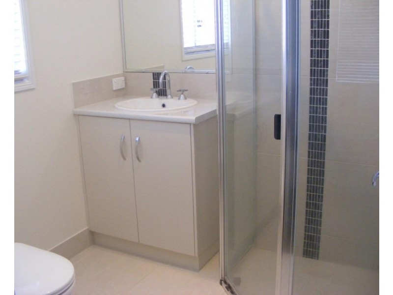 15 Naomi Drive, Crows Nest QLD 4355