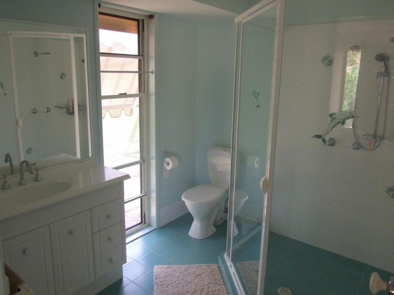 14 East  Side Road, Crows Nest QLD 4355