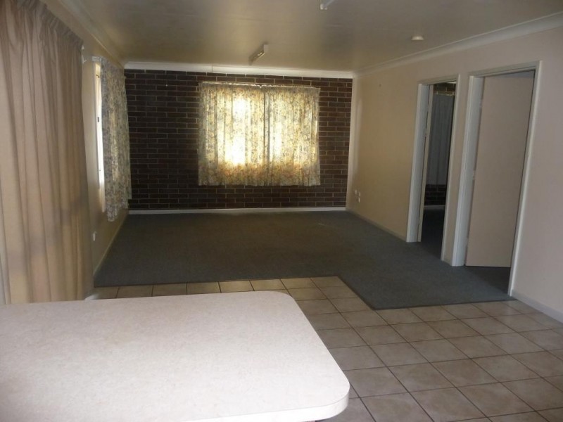 1 James Street, Crows Nest QLD 4355