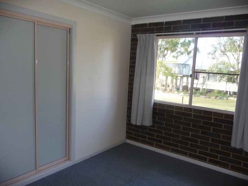 1 James Street, Crows Nest QLD 4355