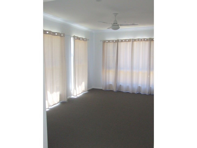 7 Lewis Street, Crows Nest QLD 4355