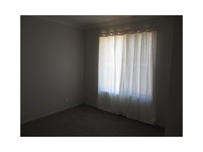 16 Naomi Drive, Crows Nest QLD 4355