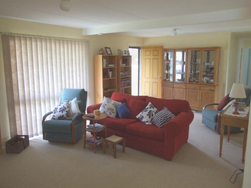 16 Charles Street, Crows Nest QLD 4355